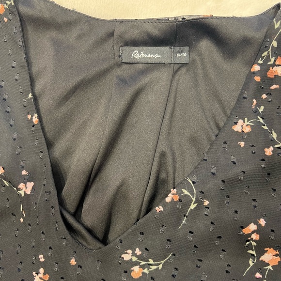 Reitmans VNeck printed Black Dress - Picture 2 of 7